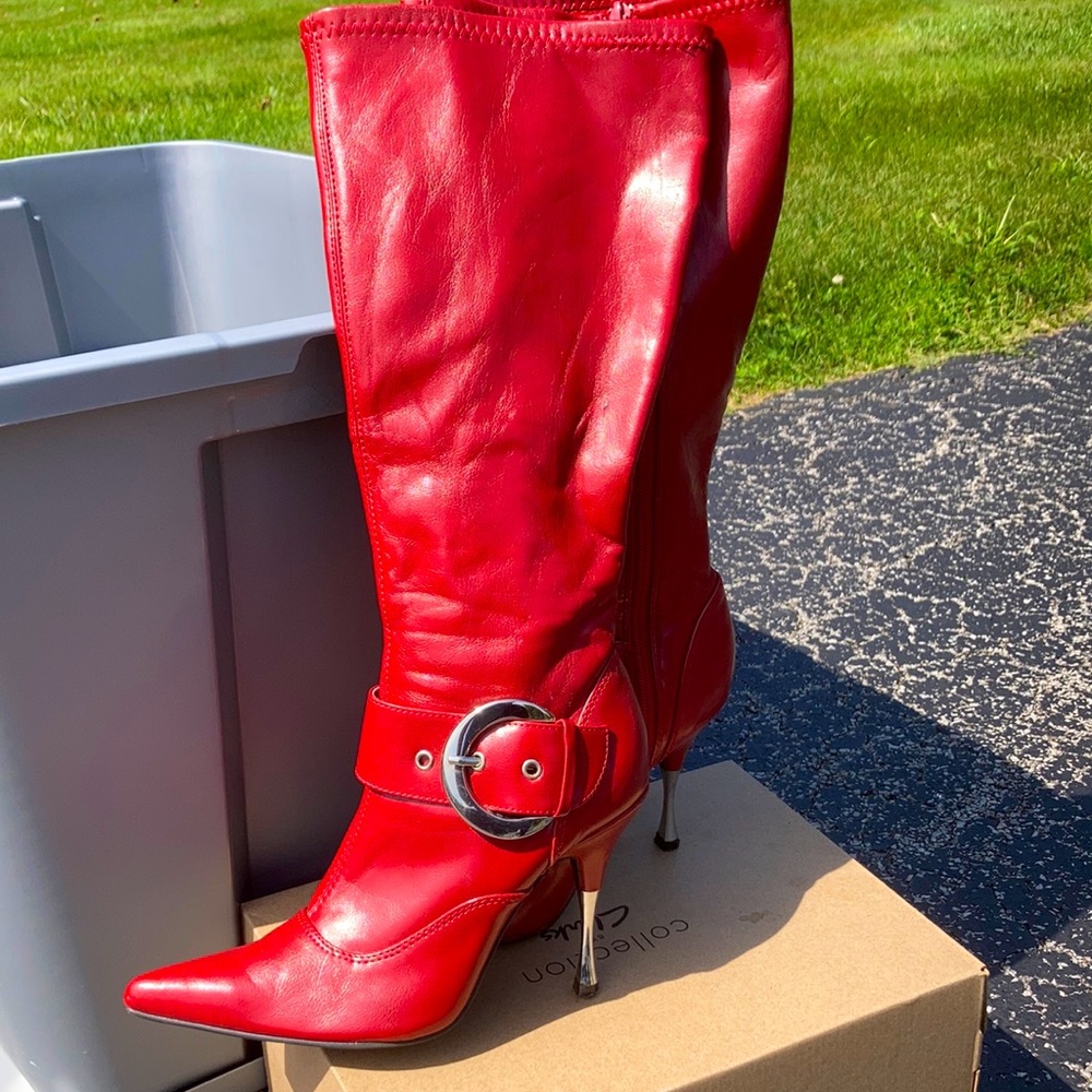 Ladies Red Heal Boot